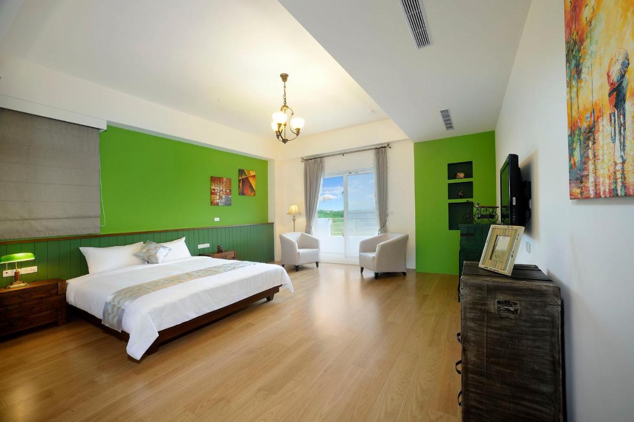 Sunlax B&B Yilan Esterno foto