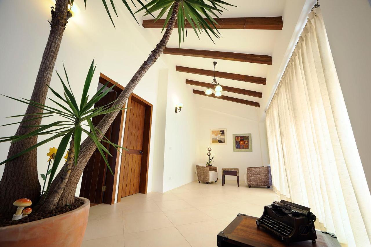 Sunlax B&B Yilan Esterno foto