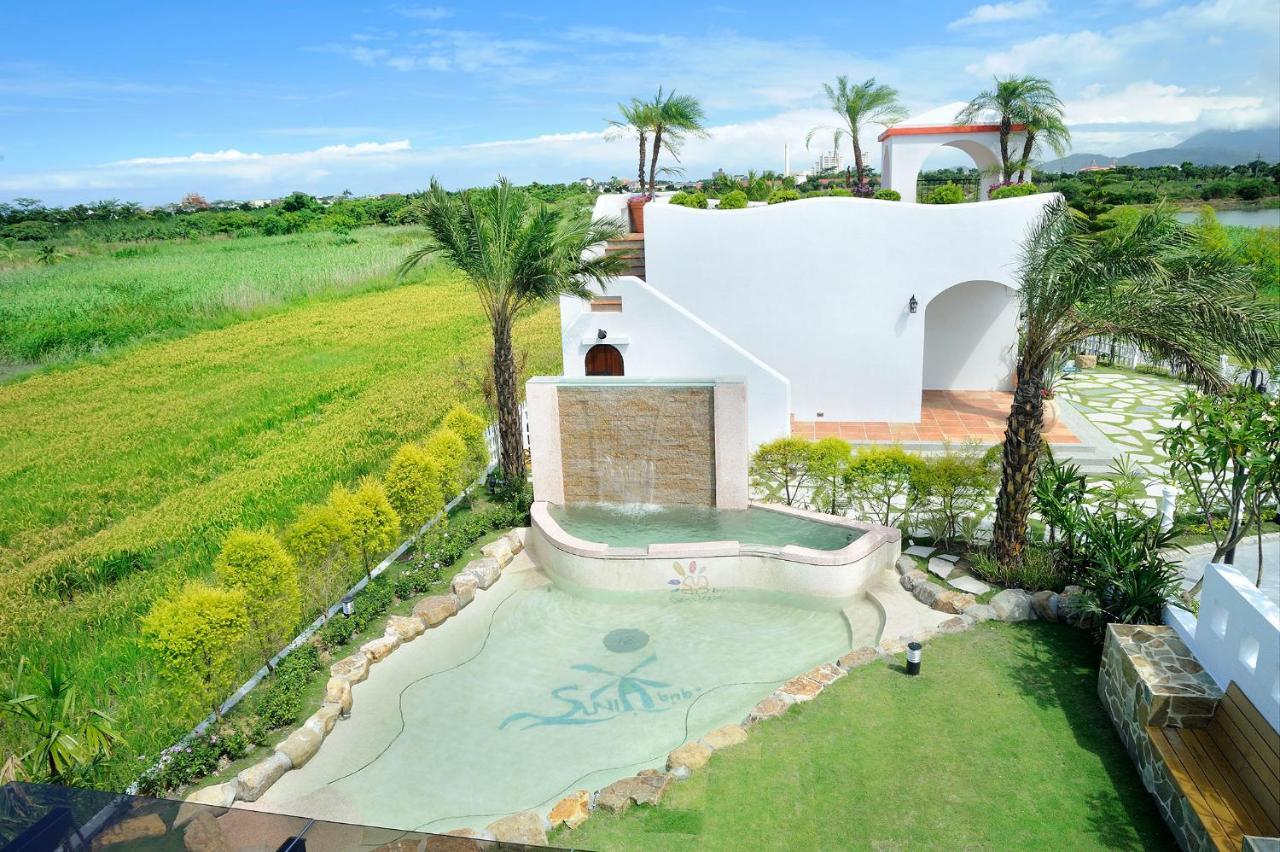 Sunlax B&B Yilan Esterno foto